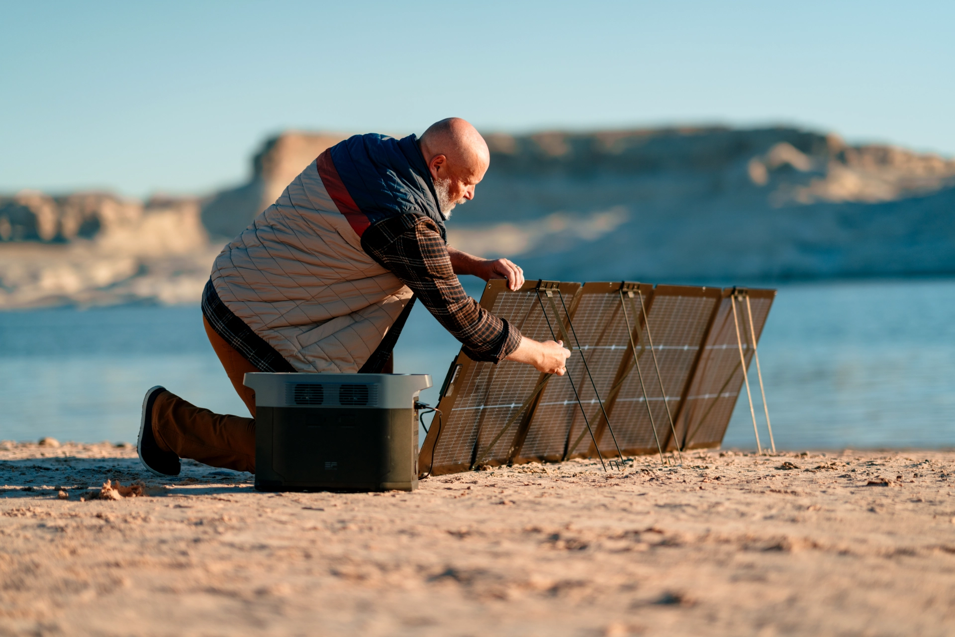 Dwustronny panel słoneczny EcoFlow 220W NextGen przenośna konstrukcja