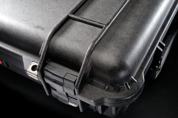 Peli 1550 bez gąbki wodoodporna, pancerna skrzynia transportowa