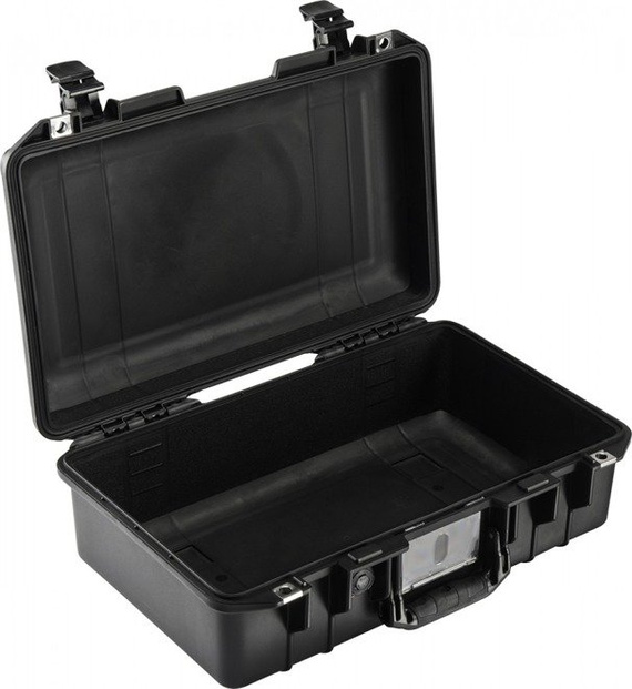 Peli Air 1525 bez gąbki, wodoodporna, pancerna skrzynia transportowa 