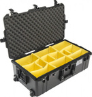 Peli Air 1615 z przegródkami Trekpak, wodoodporna, pancerna skrzynia transportowa 