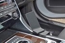 ProClip do Jaguar XE 16-18
